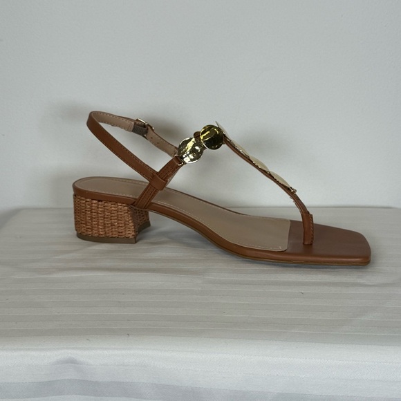 New! Marc Fisher ‘Caylie’ Brown Sandal Coin-Chain T-Strap Women’s Size 9.5M - Picture 7 of 15